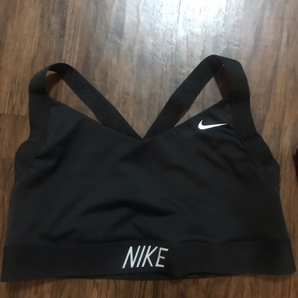Sports bra